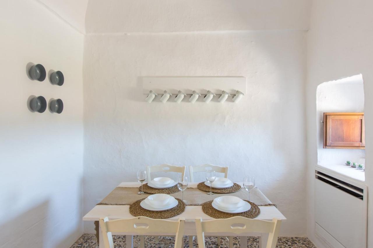 Masseria Castelluzzo Челие Месапика Екстериор снимка