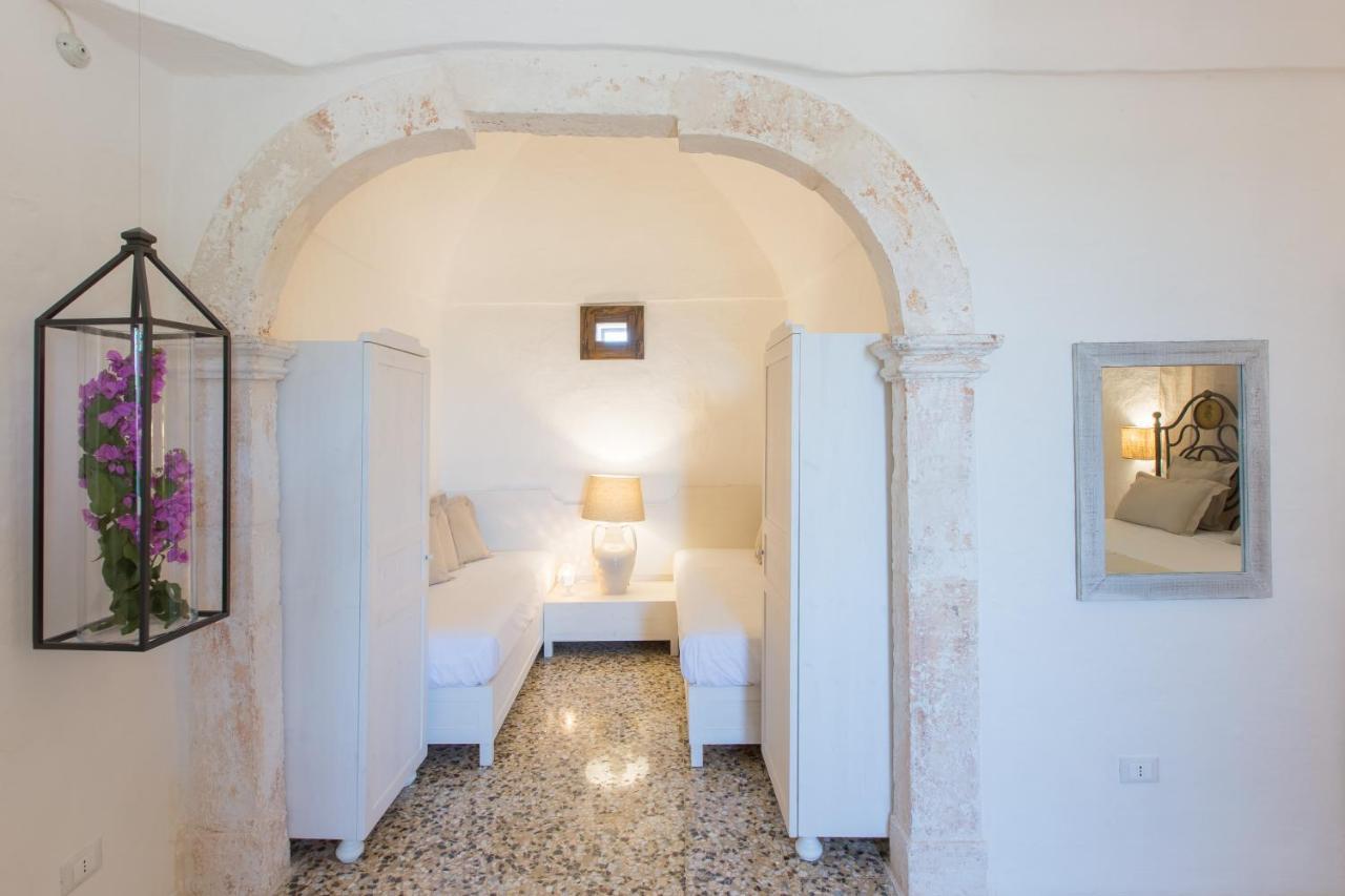 Masseria Castelluzzo Челие Месапика Екстериор снимка