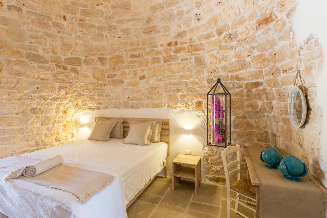 Masseria Castelluzzo Челие Месапика Екстериор снимка
