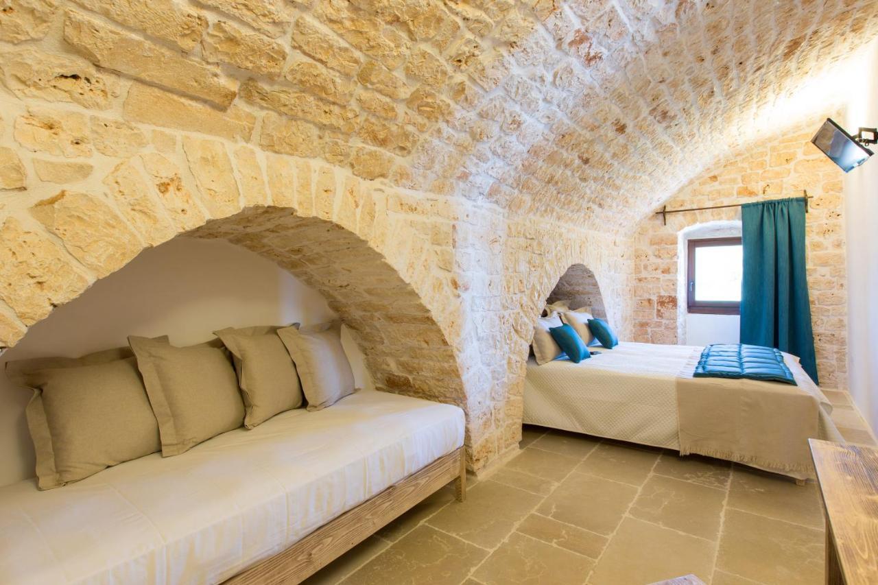 Masseria Castelluzzo Челие Месапика Екстериор снимка