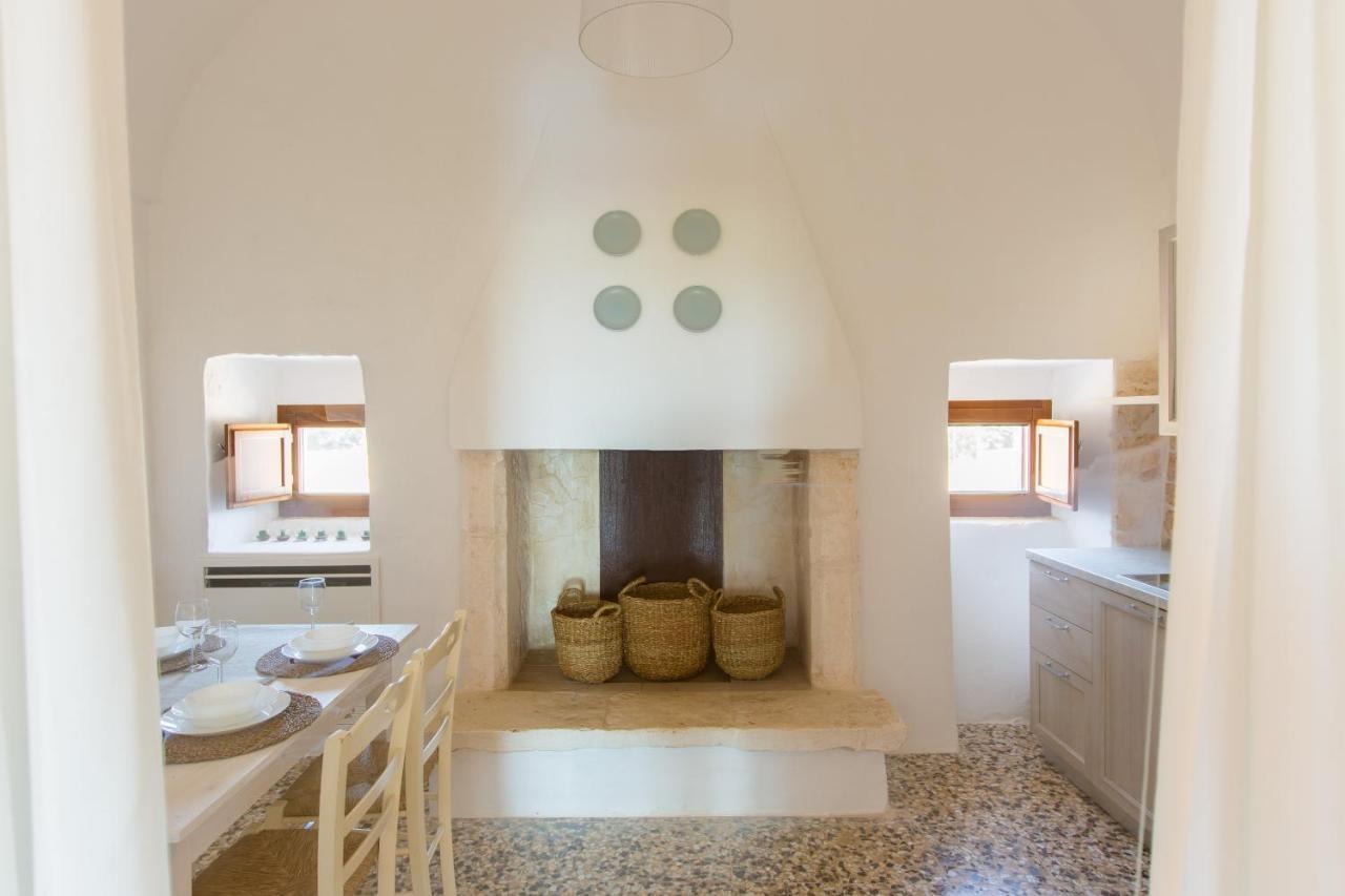 Masseria Castelluzzo Челие Месапика Екстериор снимка