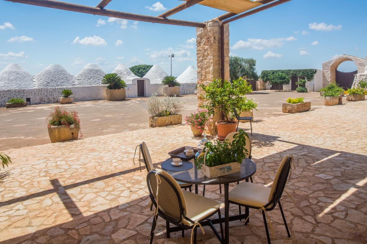 Masseria Castelluzzo Челие Месапика Екстериор снимка