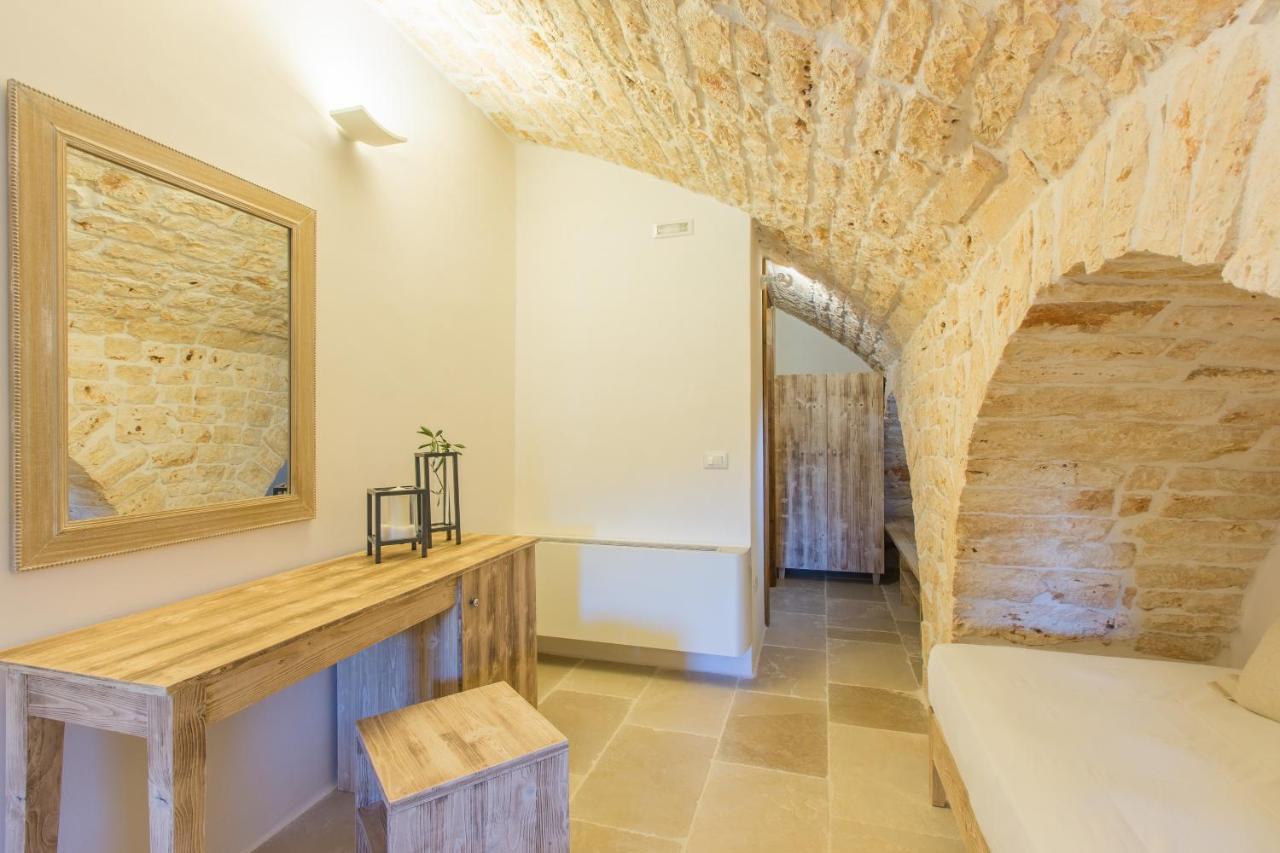Masseria Castelluzzo Челие Месапика Екстериор снимка